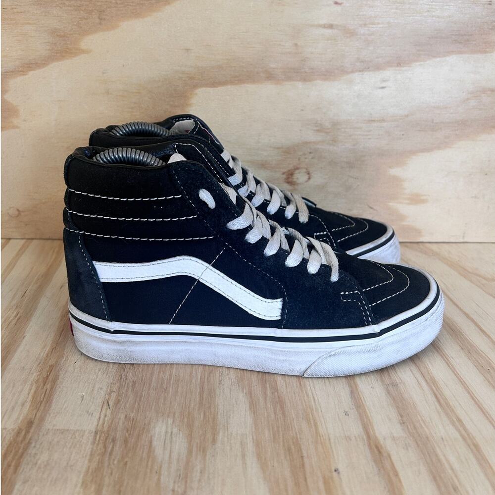 Vans Off The Wall - SK8 Hi - Sneakers - Black - Women's - 6